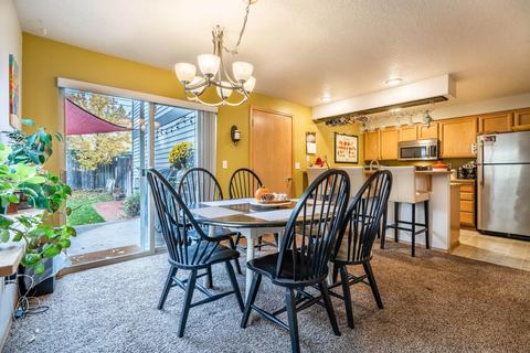 916 NW Ogden Ave, Bend, OR 97703 photo 8