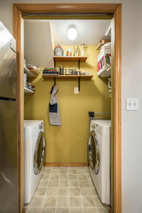 916 NW Ogden Ave, Bend, OR 97703 photo 19