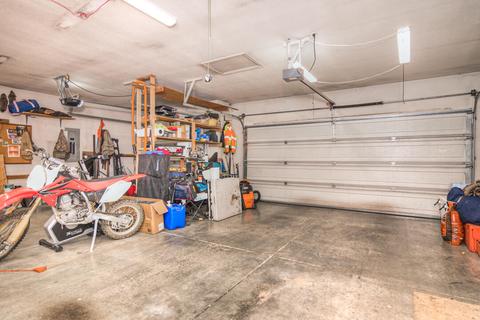 63339 Majestic Loop, Bend, OR 97701 photo 24