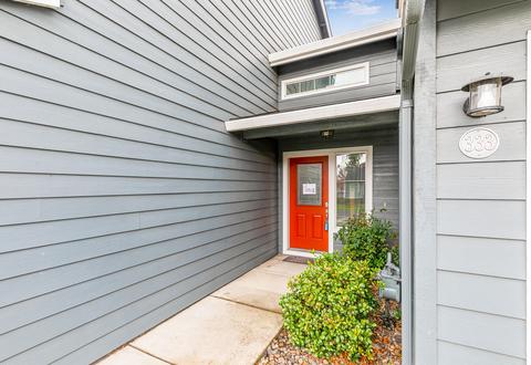 333 Live Oak Loop, Central Point, OR 97502 photo 3