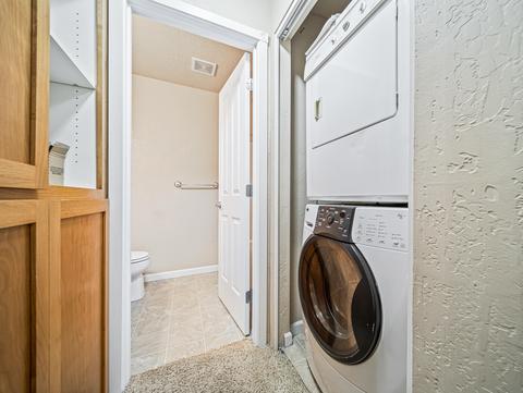 333 Live Oak Loop, Central Point, OR 97502 photo 16