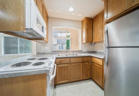 333 Live Oak Loop, Central Point, OR 97502 photo 10