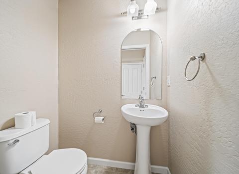 333 Live Oak Loop, Central Point, OR 97502 photo 13