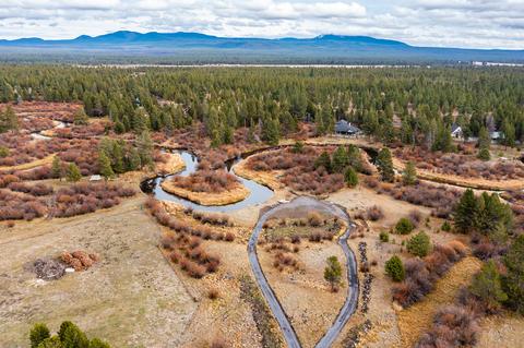 53700 Bridge Dr, La Pine, OR 97739 photo 3