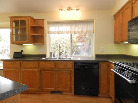 648 Benjamin Way, Phoenix, OR 97535 photo 9