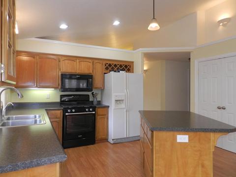 648 Benjamin Way, Phoenix, OR 97535 photo 7