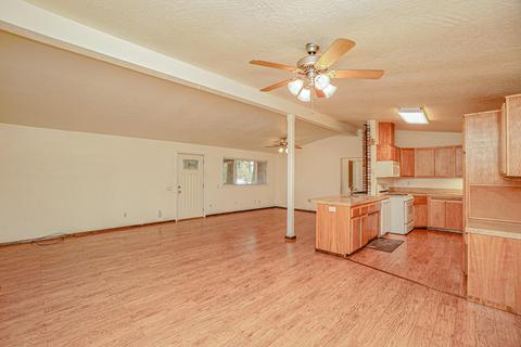 3634 Grant Rd, Central Point, OR 97502 photo 12