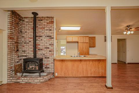 3634 Grant Rd, Central Point, OR 97502 photo 11