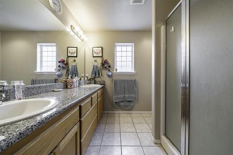 889 Win Way, Eagle Point, OR 97524 photo 13