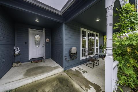 889 Win Way, Eagle Point, OR 97524 photo 5