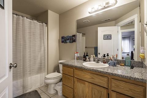 889 Win Way, Eagle Point, OR 97524 photo 15
