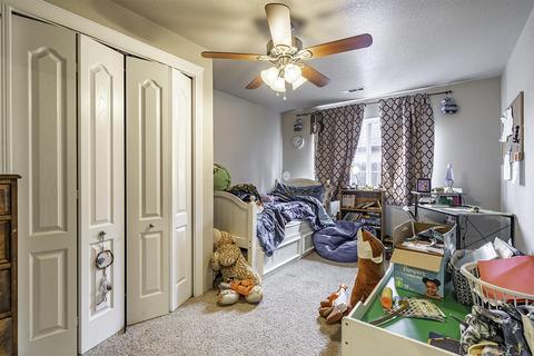 889 Win Way, Eagle Point, OR 97524 photo 16