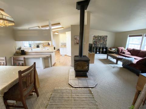 16776 Shadow Ct, La Pine, OR 97739 photo 6