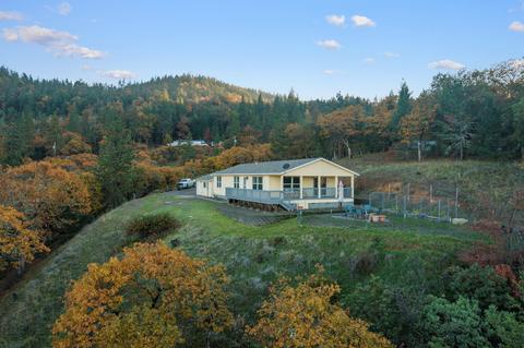 496 Wren Ridge Dr, Eagle Point, OR 97524 photo 22