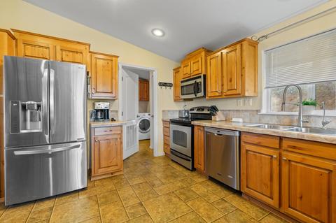 496 Wren Ridge Dr, Eagle Point, OR 97524 photo 10