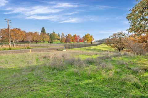300 Riley Rd, Eagle Point, OR 97524 photo 35
