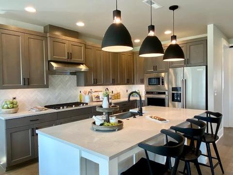 3036 NW Hidden Ridge Dr NW, Bend, OR 97703 photo 4
