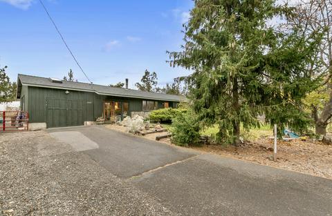 63401 Omer Dr, Bend, OR 97701 photo 3
