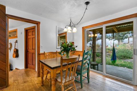 63401 Omer Dr, Bend, OR 97701 photo 10