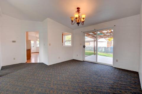 282 N Deanjou Ave, Eagle Point, OR 97524 photo 10