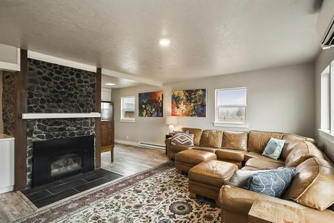 67031 Central St, Bend, OR 97703 photo 4