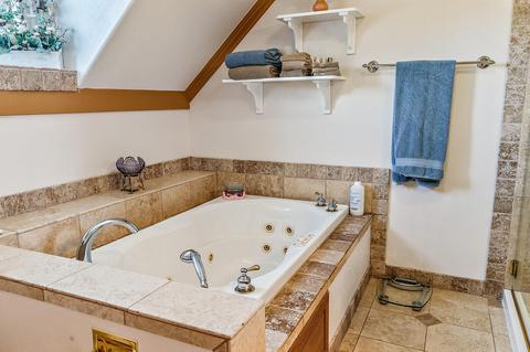 1285 S Obenchain Rd, Eagle Point, OR 97524 photo 32