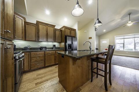 1078 N Haskell St, Central Point, OR 97502 photo 8