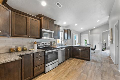 1913 W W Hill Ave, Sisters, OR 97759 photo 10
