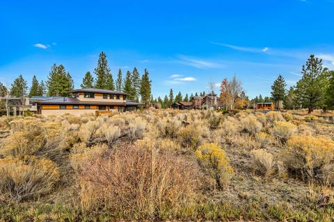 19031 NW Squirreltail Loop, Bend, OR 97703 photo 6
