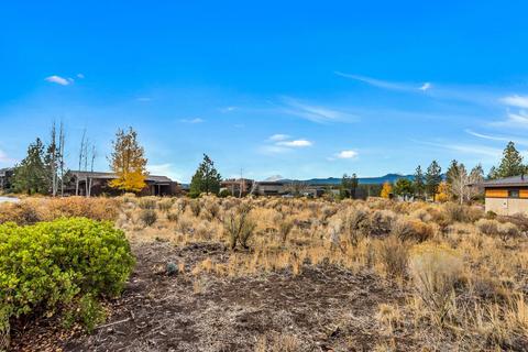 19031 NW Squirreltail Loop, Bend, OR 97703 photo 8