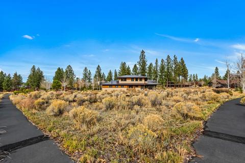 19031 NW Squirreltail Loop, Bend, OR 97703 photo 7