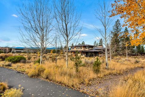 19031 NW Squirreltail Loop, Bend, OR 97703 photo 15