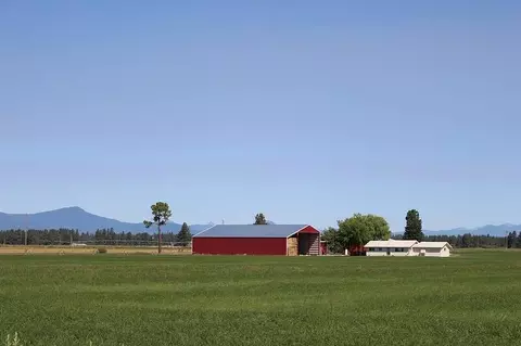 471 Day School Rd, Chiloquin, OR 97624 photo 2