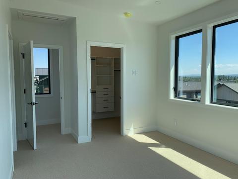 19142 Gateway Loop, Bend, OR 97702 photo 16