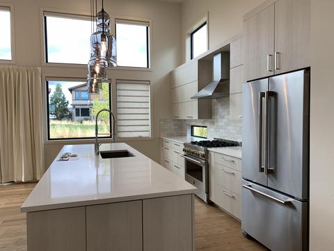 19146 Gateway Loop, Bend, OR 97702 photo 7