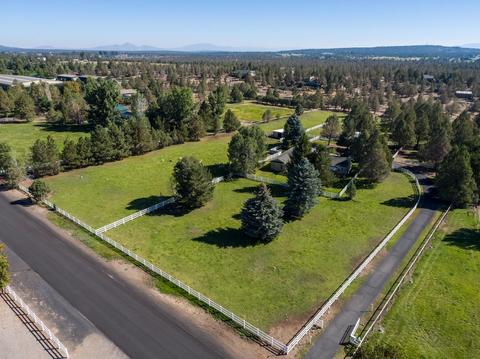 65130 Highland Rd, Bend, OR 97703 photo 28