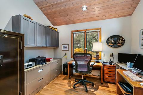 65130 Highland Rd, Bend, OR 97703 photo 17