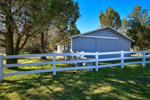 65130 Highland Rd, Bend, OR 97703 photo 31