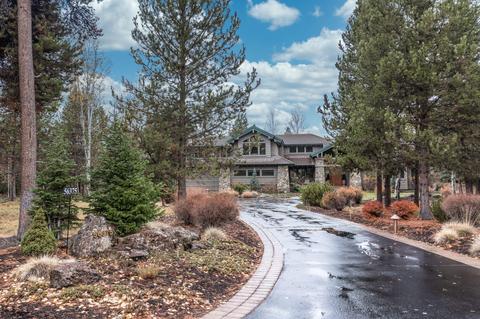 56375 Twin Rivers Dr, Bend, OR 97707 photo 2