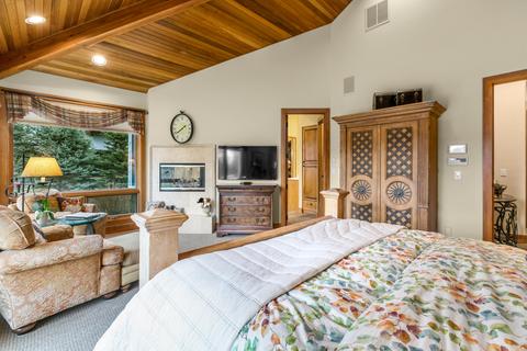 56375 Twin Rivers Dr, Bend, OR 97707 photo 20