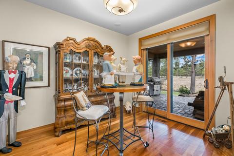 56375 Twin Rivers Dr, Bend, OR 97707 photo 15