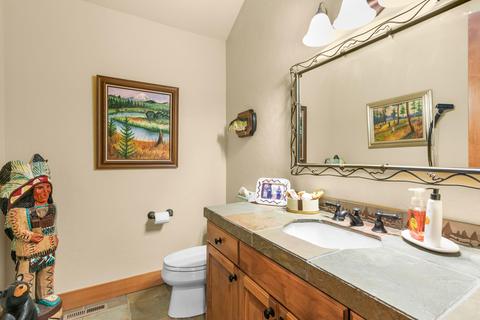 56375 Twin Rivers Dr, Bend, OR 97707 photo 38
