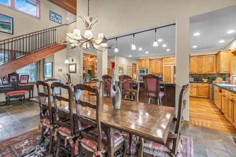 56375 Twin Rivers Dr, Bend, OR 97707 photo 8