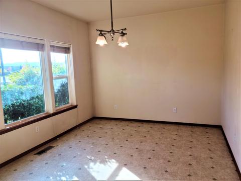 329 Cascade Dr, Central Point, OR 97502 photo 13