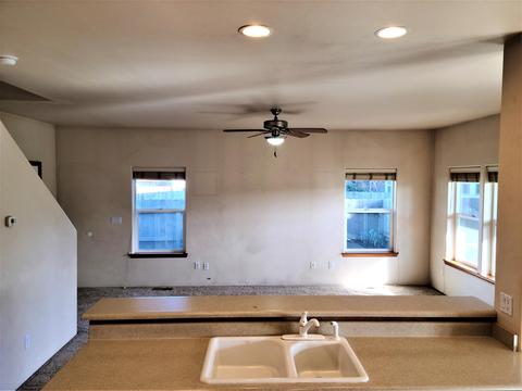 329 Cascade Dr, Central Point, OR 97502 photo 9