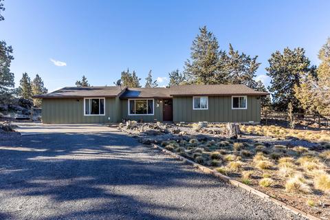 64837 Grande Loop, Bend, OR 97701 photo 1