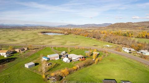 2528 E Antelope Rd, Eagle Point, OR 97524 photo 16