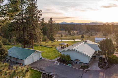 60260 Nighthawk Rd, Bend, OR 97702 photo 7