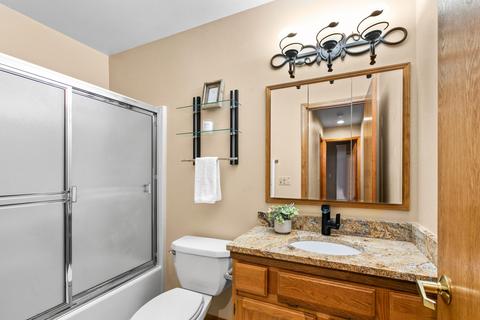 563 NE Soaring Ct, Bend, OR 97701 photo 18