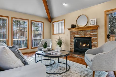 563 NE Soaring Ct, Bend, OR 97701 photo 4